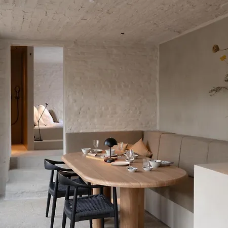 Luxe In Het Posthuis - Nieuwe Stijlvolle Verblijven In Oud-rekem דירה