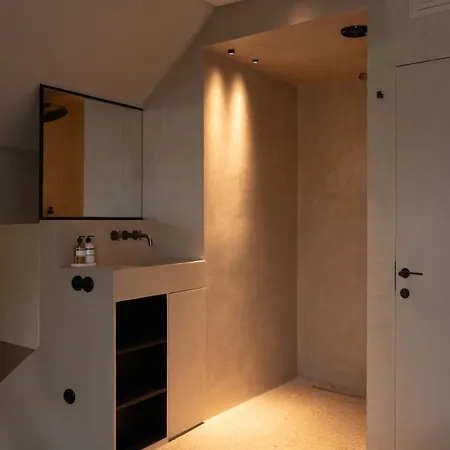 Luxe In Het Posthuis - Nieuwe Stijlvolle Verblijven In Oud-rekem דירה *